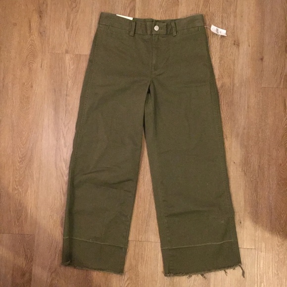GAP Wide Leg High Rise Chino Size 2 - Picture 2 of 8